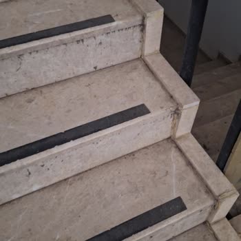 Jolly Tur Rezervasyonu: Yanıltıcı Puan, Kirli Otel Ve Cevapsız Destek