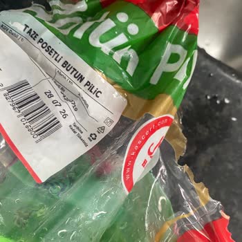 Yunus Market’te Satılan Piliç Ürünün İç Kısımları Kirli Ve Hijyenik Değil