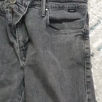 Mavi Mağazasından Aldığım Gri Jean'de İlk Kullanımda Renk Solması Ve İz Oluşması