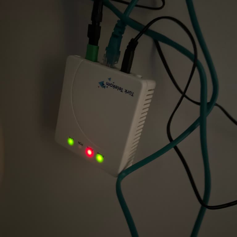 İstanbul Arnavutköy'de TurkNet Fiber İnternet Kesintisi Ve Çözüm Beklentisi