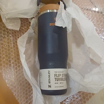 Producto rayado de Stanley, solicito reemplazo o devolución urgente