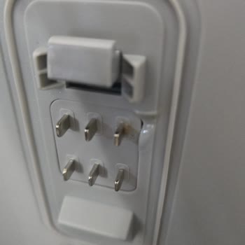 Dreama H14 Dual Süpürge İlk Kullanımda Yanma Ve Erime Yaşadı Hızlı Servis Ve Değişim Talebi