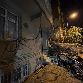 Superonline'da Kabloların Kopması Nedeniyle 13 Saat İnternet Kesintisi Ve Müdahale Eksikliği