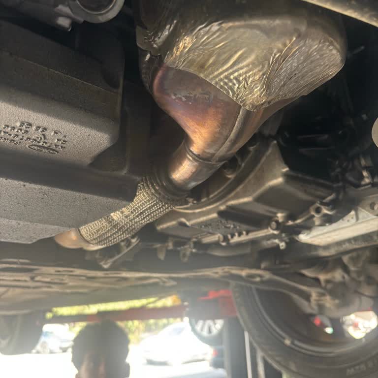 Ford Focus Motorunda Yağ Terlemesi: Düşük Kilometrede Kronik Sorun