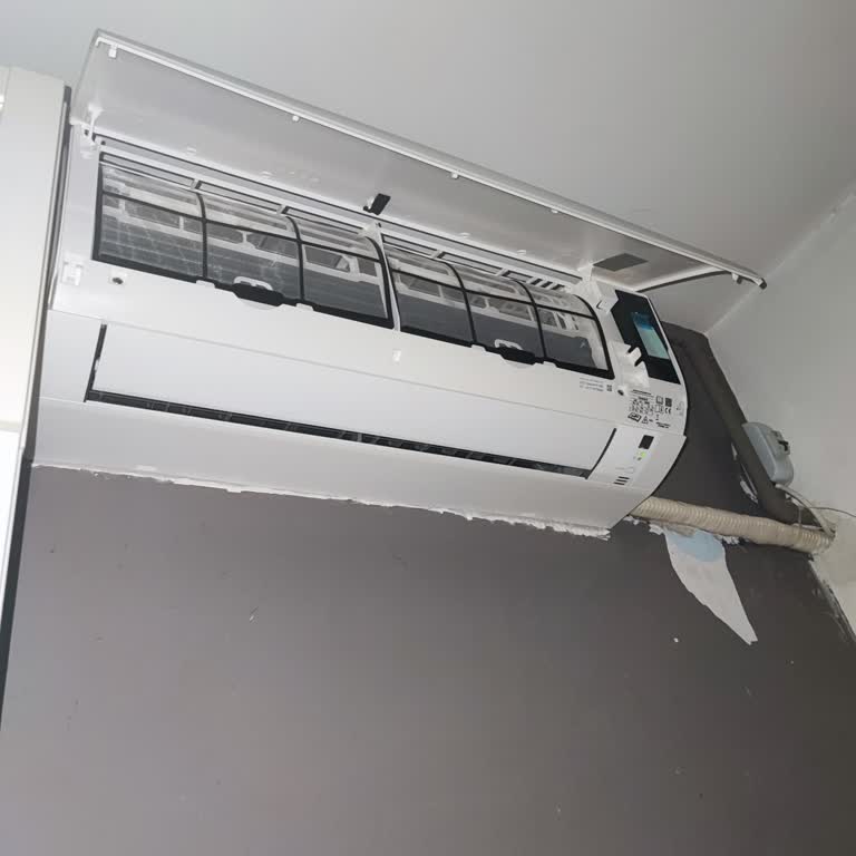 Tamamlanamayan Klima Montajı Ve Kötü Servis İletişimi