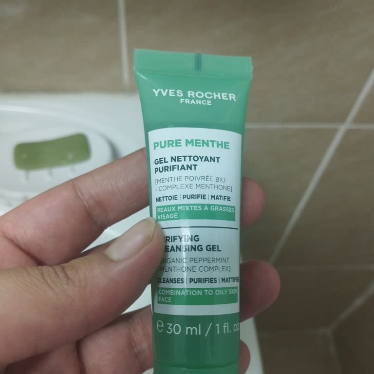Yves Rocher Yüz Jelinde Şiddetli Yanma Ve Kızarıklık