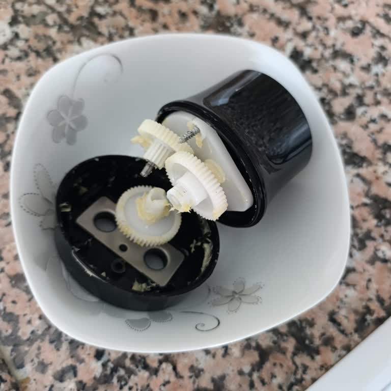 Sinbo Blender Seti Aniden İkiye Ayrıldı, Sigorta Talebim Görmezden Gelindi
