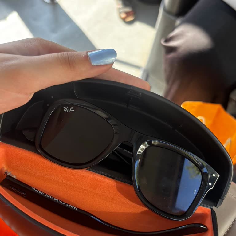 Ray-Ban Gözlüğünün Sapı Kırıldı, Atasun Optik Çözüm Sunmadı Ve 7500 TL Tamir Ücreti Talep Ediyor