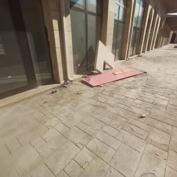 Abdullahpaşa Mahallesi’ndeki Metruk Binalar İşyerlerini Ve Mahalleyi Tehdit Ediyor