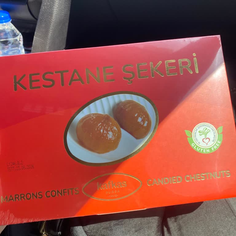 Kafkas Pasta Şekerleme Saygısız Ve Küçümseyici Tavır