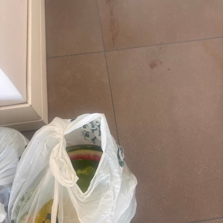 Patlamış Karpuz Teslim Edildi, İade Talebi Reddedildi