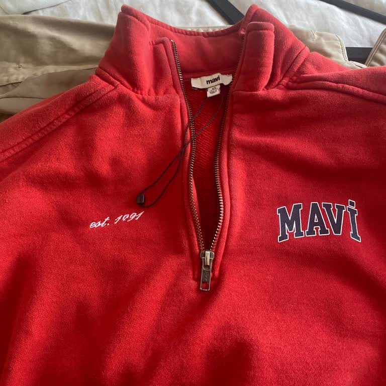 Mavi Sweat'te Renk Solması, Üretim Hatası İddiası Ve Haksız Kullanıcı Hatası Kararı