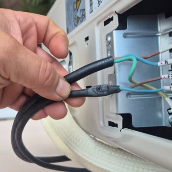 Samsung Klima Montajında Kabloya Verilen Zarar Ve Çözüm Eksikliği