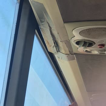 Geciken Ve Konforsuz Otobüs Şikayeti