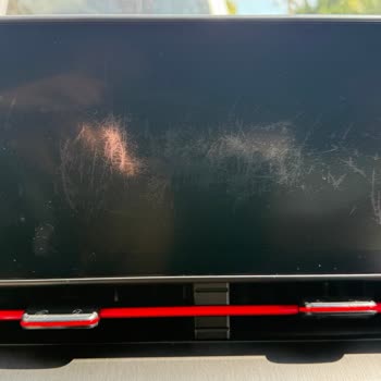 Hyundai Kona Multimedya Ekranındaki İçten Buzlanma Garanti Dışı Olarak Red Edildi