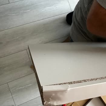 Kırık Şifonyer Teslimatı Ve Adore Mobilya Müşteri Hizmetine Ulaşılamama