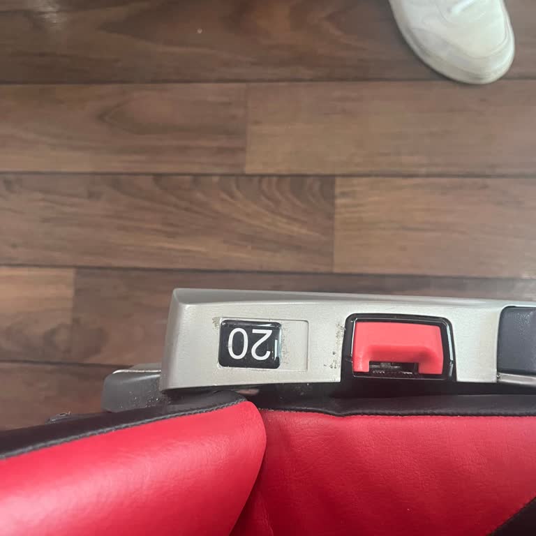 Kale Seyahat'te Tek Kişilik Koltuk Hakkı Verilmedi, Otobüs Gecikti