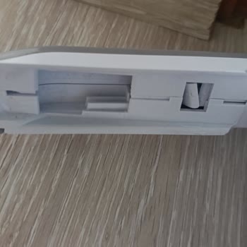 Kısa Sürede Kırılan Süpürgenin Parça Değişimi Ve Ücretsiz Yenisi Talebi