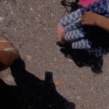 Marmaris Halk Plajı Özel Çadır Ve Tekneyle İşgal Ediliyor