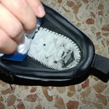 Puma’nın Tasarım Hatası Yüzünden Ayakkabılarım Eritildi Ve İade Talebim Reddedildi