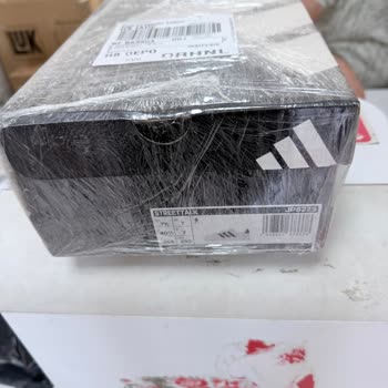 Hepsiburada'da Ayakkabı Değişiminde Uzayan Süre Ve Kötü Müşteri Temsilciliği