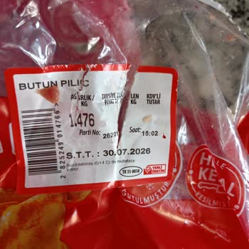 Lezita Poşetli Piliçte Küflenmiş Ürün İddiası A101’e Şikayet