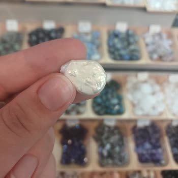 Kadıköy Taş Sandığı Mağazasında Sahte İnci Satışı