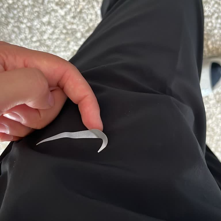 Nike Baskısının Ayrılması Ve Garanti Reddi