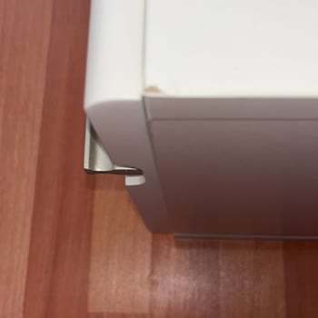Erkanlar Mobilya’da Kırık, Eksik Ve Yanlış Kesilmiş Ürün Teslimatı