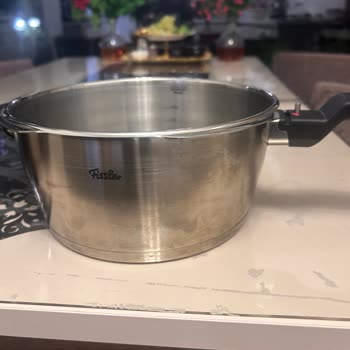 Fissler Düdüklü Tencere İlk Kullanımda Kararma, Satıcı Çözüm Sunmadı