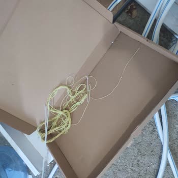 Fiber Kurulumunda Metal Kutu Kırıldı Ve Elektrik Odası Dağınık Bırakıldı