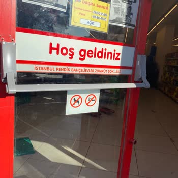 Pendik Şok Market’te Hijyenik Olmayan Ortam, Boş Raflar Ve Çalışmayan Tartı