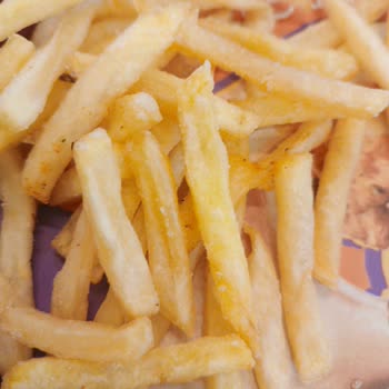 Popeyes Şubesinde Bayat Ve Kalitesiz Ürün Şikayeti