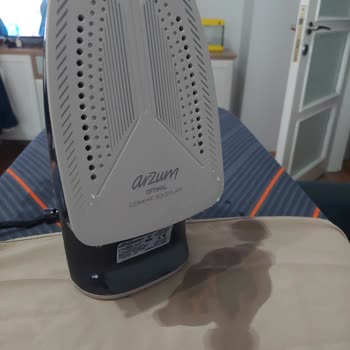 Su Sızıntısı Ve Yetersiz Buhar Nedeniyle Arzum Ütüde Güvenlik Sorunu
