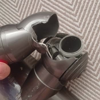 Dyson V11 Motorbar Başlığının Garanti Dışı Kırılması Ve Değişim Talebi