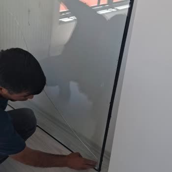 Teslimat Gecikmesi Ve Kırık Cam Nedeniyle Yaşanan Mağduriyet