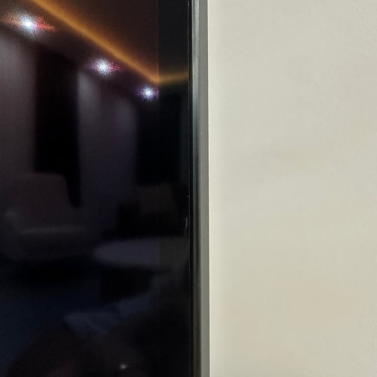 Sağ Çerçevede Sıkışan Köpük Ve 1500 TL Servis Ücreti Tehdidi