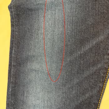 Levi’s Mağazası Üretim Hatası Olan Kot Pantolonu Kullanıcı Hatası Gibi Değerlendirdi