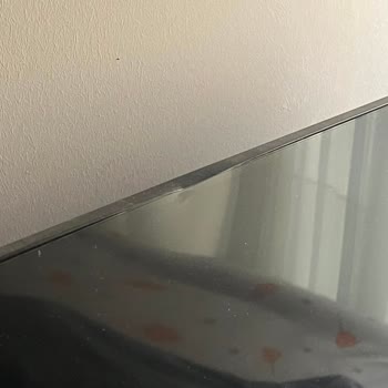 Yetkili Servis Montajı Sonrası Klima İç Ünitesi Duvardan Düşerek Televizyonumu Zedeledi