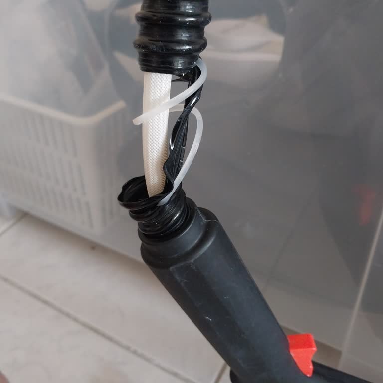 Hortum Yırtılması Ve Servis Cevapsızlığı Nedeniyle Garanti Değişim Talebi