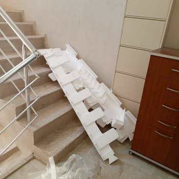 Beko Buzdolabı Kurulumunda Köpük Bırakıldı Ve Servis Gelmedi