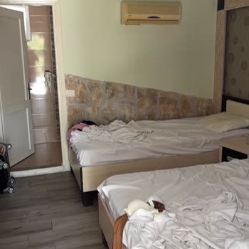 Tatilbudur’un Lobi Beklemesi, Hatalı Oda Ve 50 Bin TL Ek Masrafı