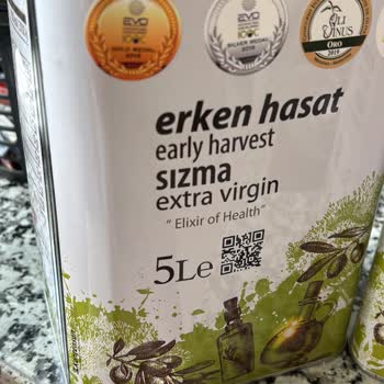 Yamulan Tenekeler Sebebiyle Zeytinyağında Sağlık Riski Ve İade Talebi
