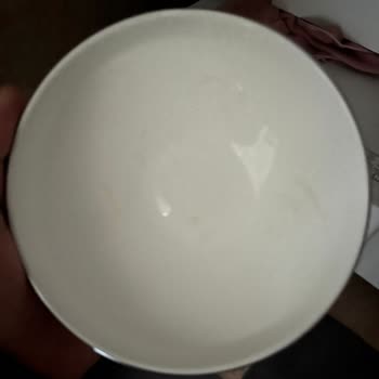 Korkmaz Tabakların Üzerinde Sarı Lekeler Oluşmaya Başladı
