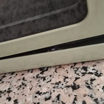 Kargo Hasarı Nedeniyle Ürünüm Kullanılamaz Hale Geldi Ve Gardrops Destek Yetersiz