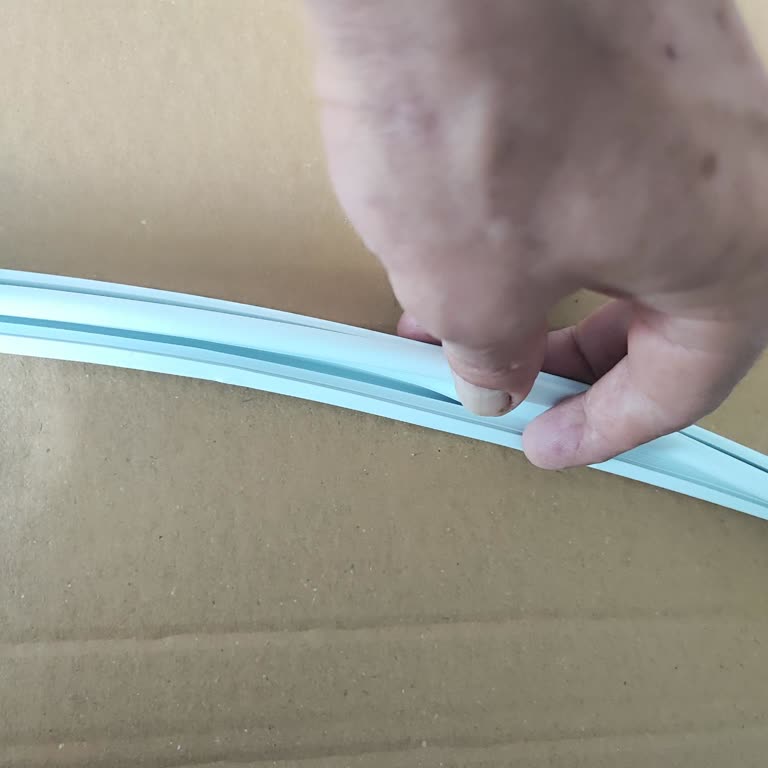 Yırtık Gelen Lastik Contanın İadesi Ve 1085 TL Geri Ödemesi Talebi