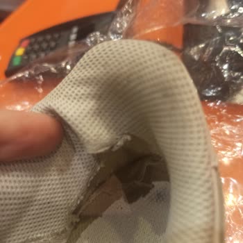 Nike Ayakkabısındaki Üretim Hatası Nedeniyle Ücret İadesi Ve Değişim Talebi
