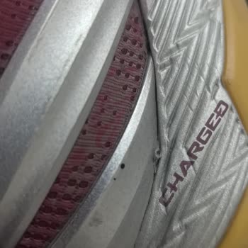 Under Armour Curry 2 Ayakkabısındaki Açılma Sorunu Ve Çözüm Eksikliği