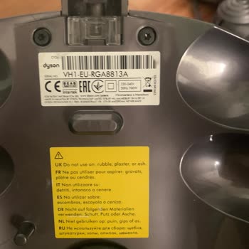 Dyson Süpürgenin Başlık Dönmeme Sorunu Ve Reklamlarla Çelişen Performans