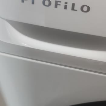 Profilo Çamaşır Makinesinde Logo Düşüyor, Ücretsiz Yenilenme Talebi